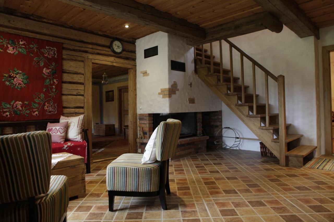 Nurka Talu Guest House Piirumi ภายนอก รูปภาพ